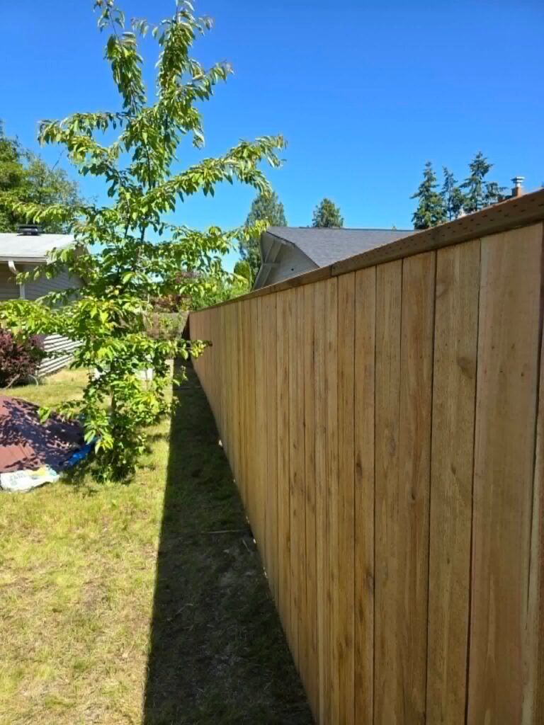 Residential fencing project in Meadowdale, WA by Condor Outdoor Living